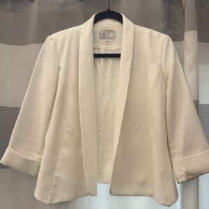 Alberto Makali Elegant Cream Blazer
